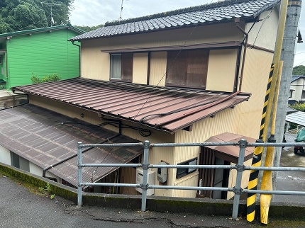 雨漏り　和型スレート　屋根の修理